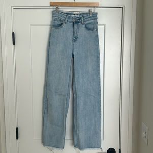 Risen High Rise Wide Leg Jeans size 3/26